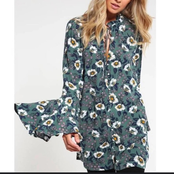 Free People Magic Mystery Tunic, size medium - Picture 1 of 4